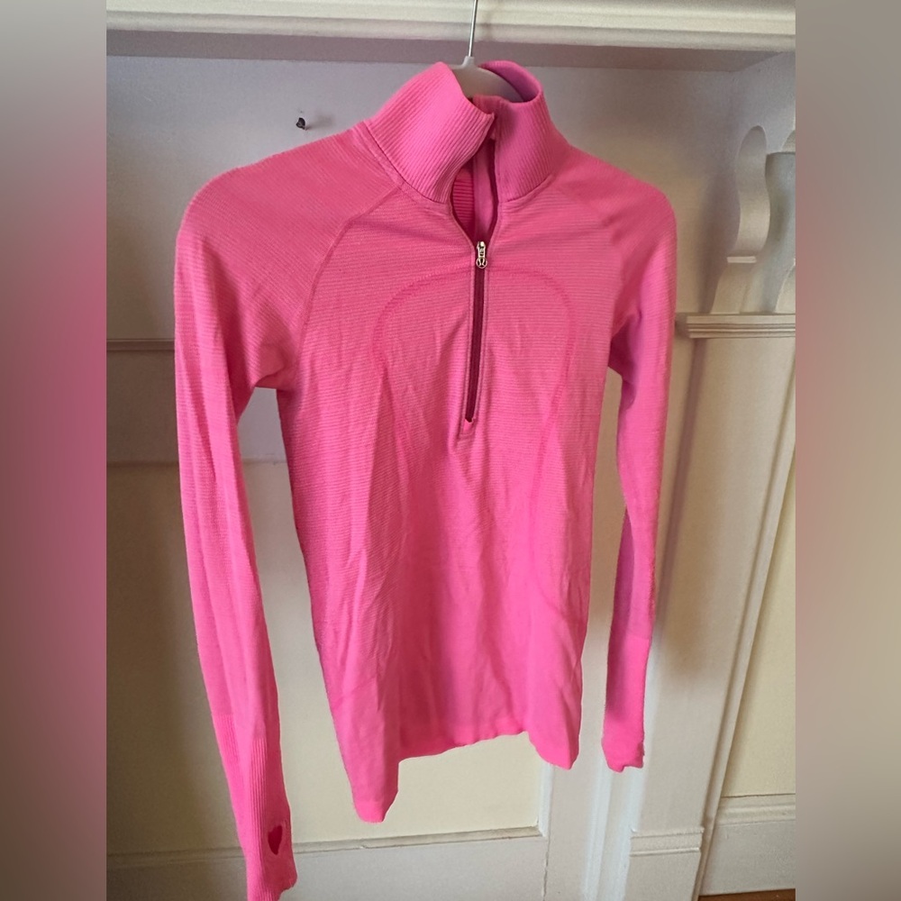 Lululemon Swiftly Tech 6
Pink Quarter-Zip Pullover